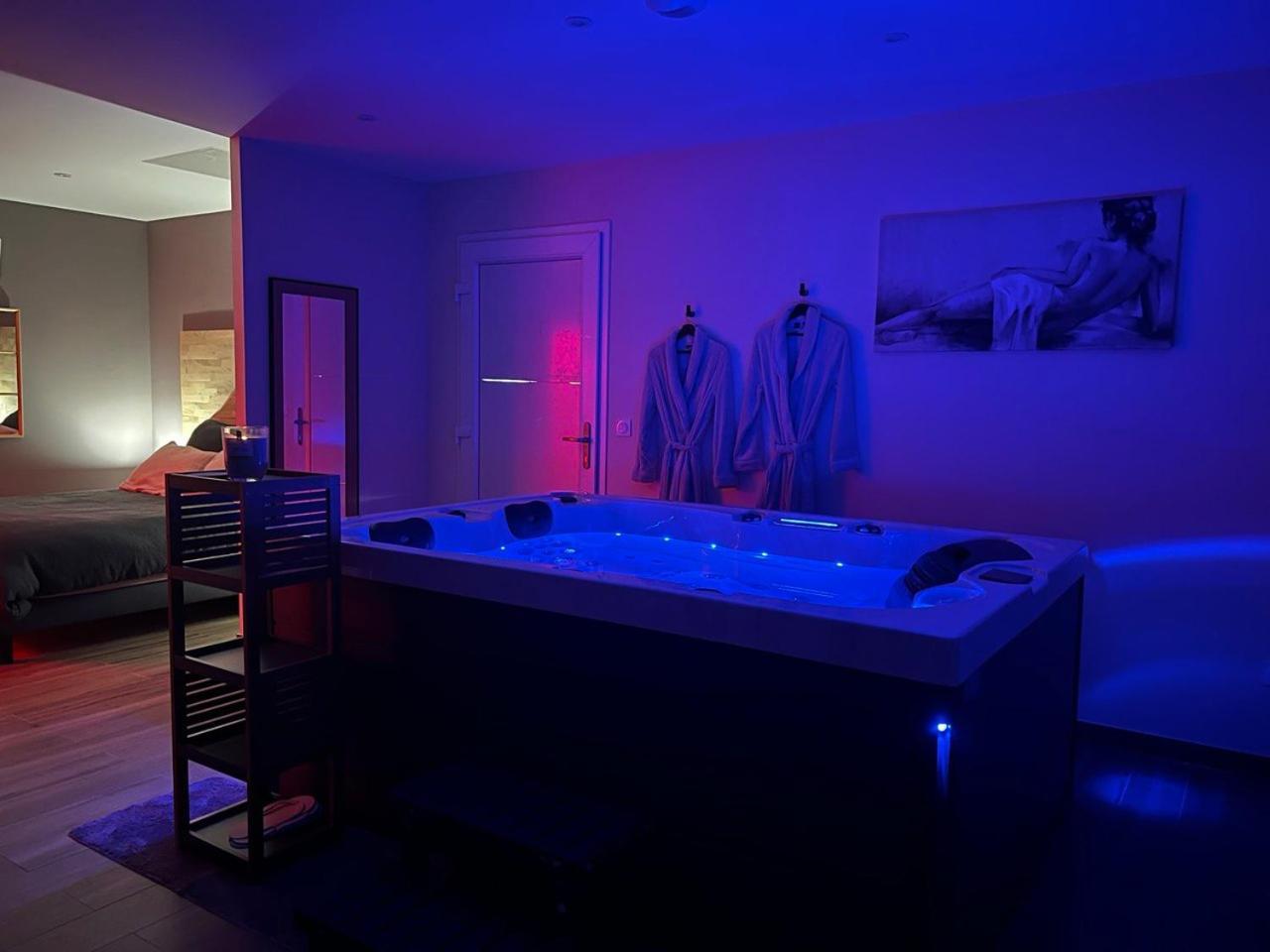 La Valentine Love Room Gites Des 3 Lavoirs Bourogne Extérieur photo